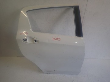 фото thumb №1, Двері праві задні праві зад toyota yaris 3 iii 11-
