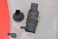фото thumb №7, Бачок склоомивача 97052830100 porsche panamera 970 4.8 v8 400 km 09-