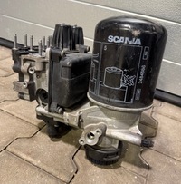 фото thumb №1, Осушитель воздуха клапан wabco scania r s g 2897060