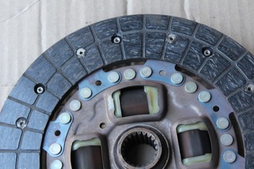 фото thumb №7, Toyota yaris i 1,3 1,5 ts зчеплення диск притиск
