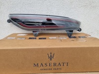 фото thumb №1, Лампа права задня задня maserati mc20 led