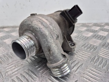 фото thumb №5, Bmw 5 f10 f11 520i насос воды 7604027 n20b20b