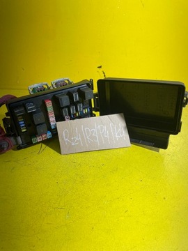 фото thumb №1, Chrysler 300c - коробка запобіжників