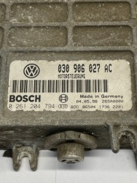фото thumb №2, Бортовой компьютер bosch 030906027ac