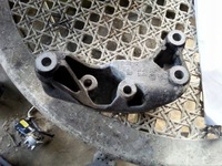 фото thumb №1, Opel corsa c - кронштейн двигателя 24411042