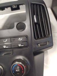 фото thumb №4, Hyundai i30 10r панель кондиціонера рамка радіо решітка обдув 97250-2l150