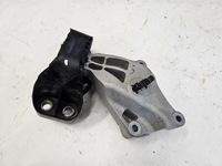 фото thumb №1, Renault captur ii 112323904r кронштейн двигателя подушка