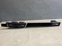 фото thumb №1, Молдинг декоративна консолі mercedes w212 a212680xx71