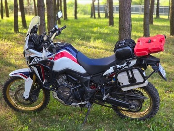 Ящик ДЛЯ ВНЕДОРОЖНЫХ ИНСТРУМЕНТОВ ENDURO 12 Л КРАСНЫЙ MAMUT, МОТОЦИКЛЬНАЯ НАСАДКА ДЛЯ ИНСТРУМЕНТОВ