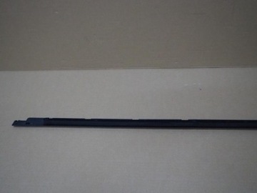 фото thumb №8, Планка накладка уплотнитель стекла дверь правый перед peugeot 308 ii t9