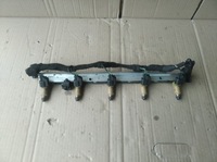 фото thumb №1, Молдинг упорскування пального volvo v50 2,4b