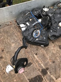 фото thumb №1, Mercedes c klasa w205 бак топлива 1.6 cdi