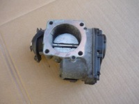 фото thumb №11, Дроссельная заслонка 1.8 t agu 150km audi a3 8l golf iv leon i 06a133063g исправна