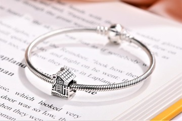 SREBRNY CHARMS DOM SERCE RODZINA BEADS KORALIK - symbol miłości