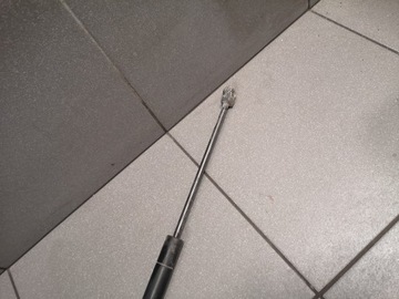 фото thumb №5, Амортизатор крышки багажника audi a6 c5 4b9827552m