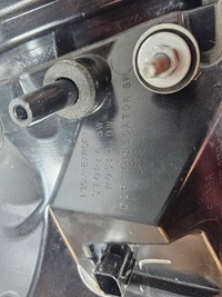 фото thumb №9, Ford mustang 15- лампа задня права jr3b-13b504-a usa