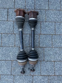 фото thumb №1, Піввісь перед audi a6 c7