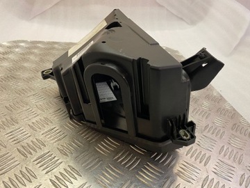 фото thumb №8, Volvo xc90 2020 крышка коробка предохранителей 31398001