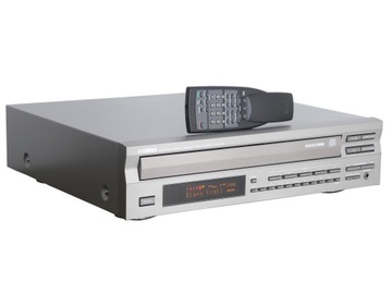 YAMAHA CDC-675 титан – проигрыватель/чейнджер на 5 компакт-дисков, CD-текст, пульт дистанционного управления