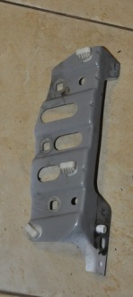 фото thumb №1, Кронштейн крыла правое 641346272r renault clio v