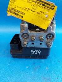 фото thumb №3, Насос abs rav-4 4451-42060