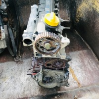 Двигатель стойку renault dacia 1,5 dci k9k t766 Оригинал, фото thumb