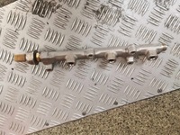 фото thumb №1, Планка впрыскивающий vw golf vii 1.0 tsi оригинальный номер 04c133320c