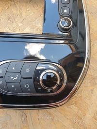 фото thumb №4, Renault captur рамка навигации панель кондиционера