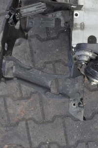 фото thumb №12, Volvo v60 pas передній підсилювач