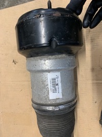 фото thumb №7, Амортизатор 4matic mercedes w221 s класс w216 cl