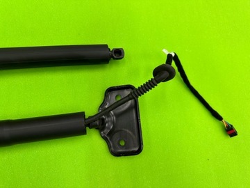 фото thumb №10, Амортизатор крышки багажника audi a7 s7 c8 оригинал идеальный комплект 4k8827851e