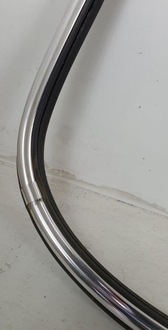 фото thumb №6, Планка прокладка стёкла зад хром mercedes w126