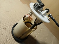 фото thumb №1, Насос топлива toyota avensis t25 0580300013