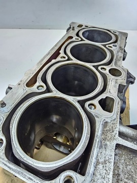 фото thumb №16, Блок двигуна audi a4 b6 b7 1.6 8v alz 06b103019h