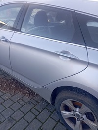 фото thumb №1, Hyundai i40 kombi дверь левая задняя задние голый