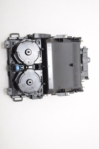 фото thumb №9, Bmw g06 g05 x5 бардачок пепельница кружки консоли