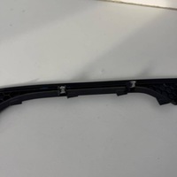 фото thumb №8, Mercedes gle w167 молдинг dekor туннель среднего оригинальный номер a1676890700