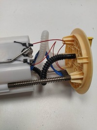 фото thumb №8, Nowa renault trafic iii 2.0 dci насос пального поплавок оригінал