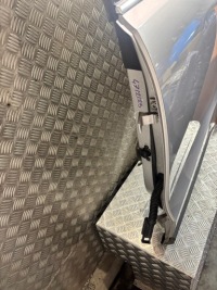 фото thumb №10, Двері оригінал лівий задня audi q5 8r