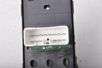 фото thumb №7, Hyundai santa fe ii панель переключатель окон 93570-2b500