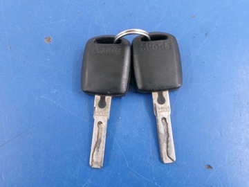 фото thumb №8, Skoda fabia ii замок запалювання 4b0905851c 2 ключі