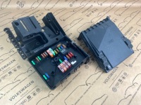 фото thumb №1, Caddy 2.0tdi cr коробка предохранителей 1k0937125d