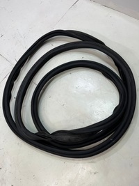 фото thumb №1, Прокладка кришки багажника audi a7 c7 2013r