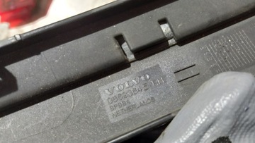 фото thumb №5, Volvo s60 v70 планка бампера правая перед 08693645