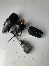 фото thumb №2, Замок запалювання вставка заливна горловина ключ citroen c3 iii