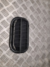 фото thumb №5, Audi a5 2018 решітка вентиляційна pod бампером заднім