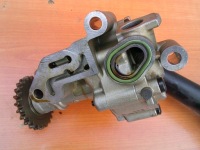 фото thumb №11, Vw audi q3 rs3 двигун 2.5 tfsi dnw daz трубка насадка оливи розпилювальна поршня