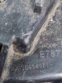 фото thumb №6, Citroen c4 ii picasso 2015 перед сторона ліва елементи кріпильні