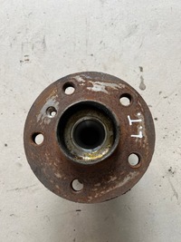 фото thumb №1, Bmw 2 f45 f46 x-drive ступица левая задняя задняя