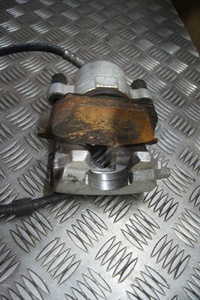 фото thumb №9, Суппорт тормозной левый перед vw t-cross 2q0615105